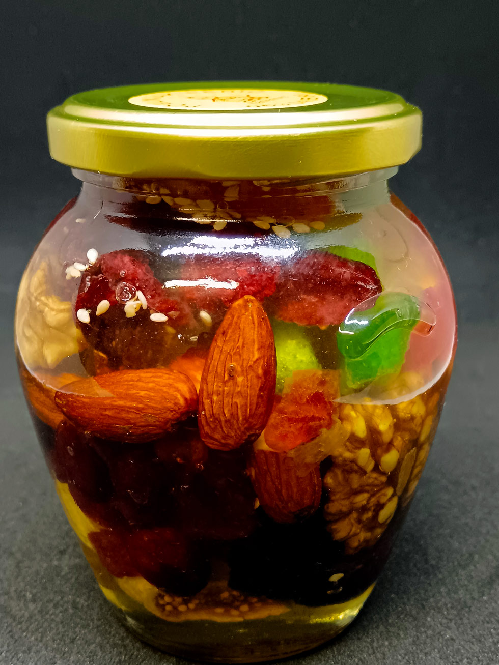 bagremov med sa suvim i kostunjavim vocem pcelinjak peric